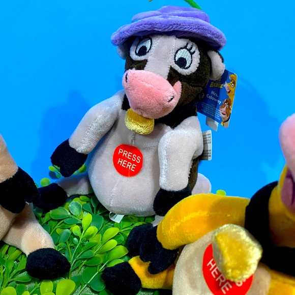 DISNEY STORE NWT VTG 2004 HOME ON THE RANGE BEAN BAG PLUSH w/SOUND COMPLETE SET - Picture 6 of 13